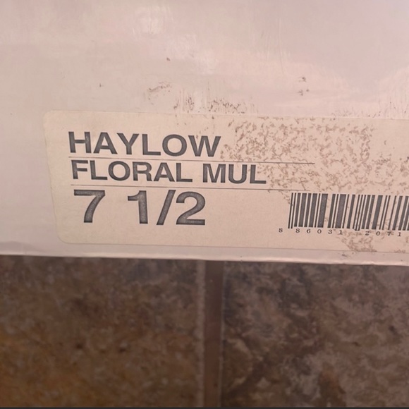 Steve Madden Haylow Floral Sandal Heels - Picture 4 of 6